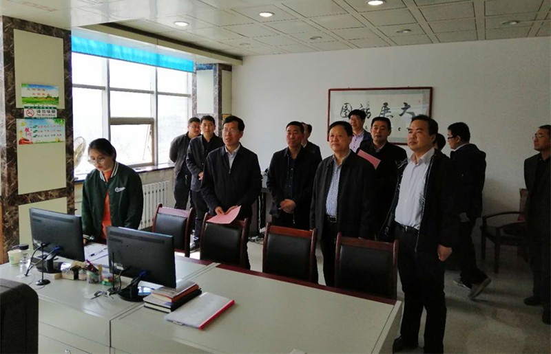 1553818226422364f0dN.jpg 何建軍視察網格化項目.JPG