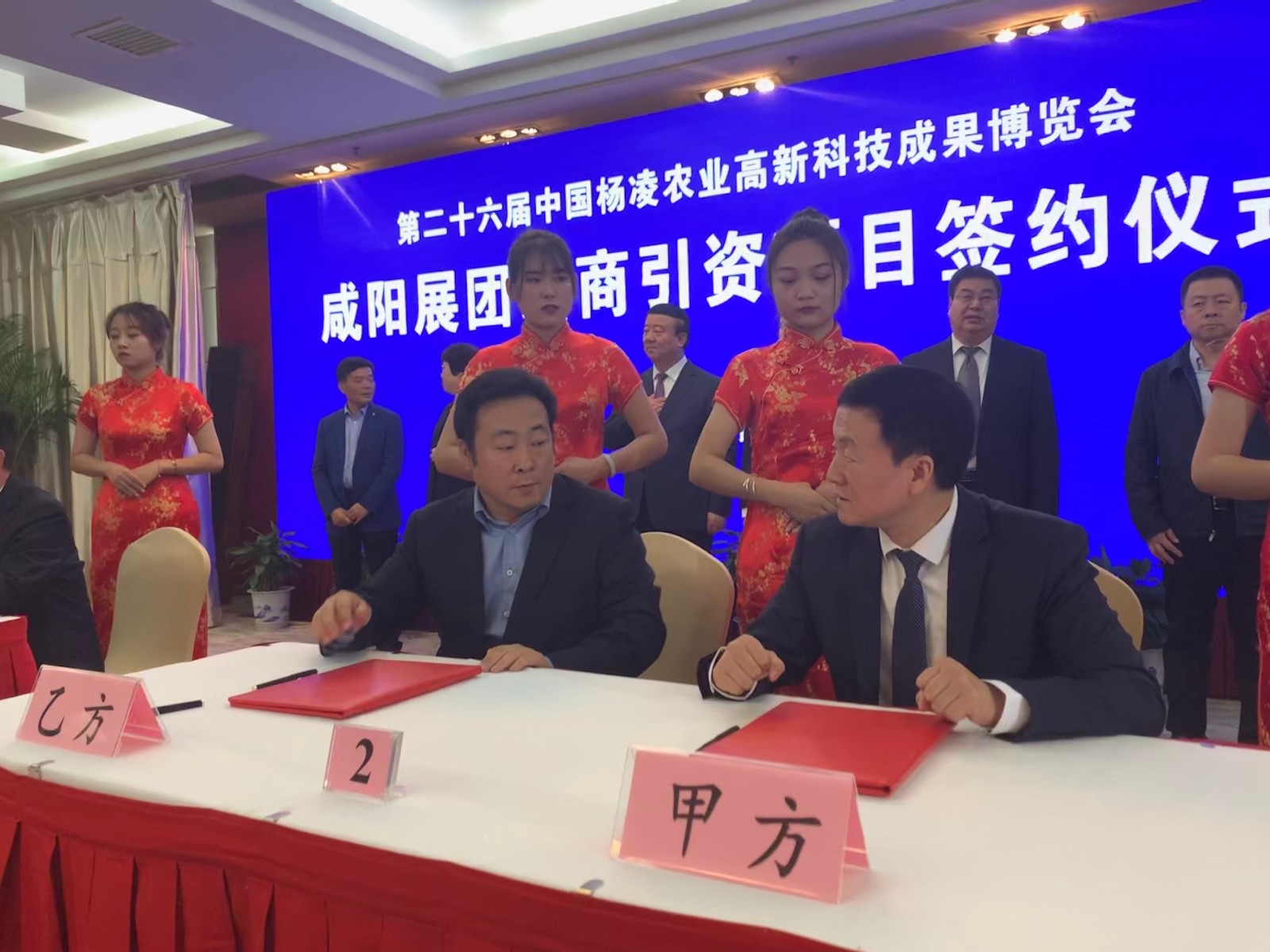 1571788872162613l9uN.jpg f89802d2a3d9043db16b1a7d50cd59b.jpg