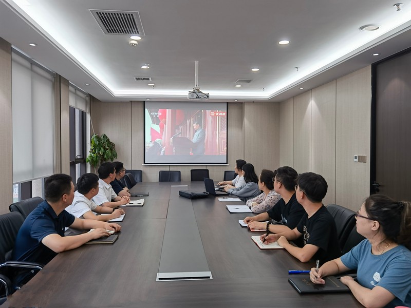 1625193887639131IbAd.jpg 生物-直播_副本.jpg