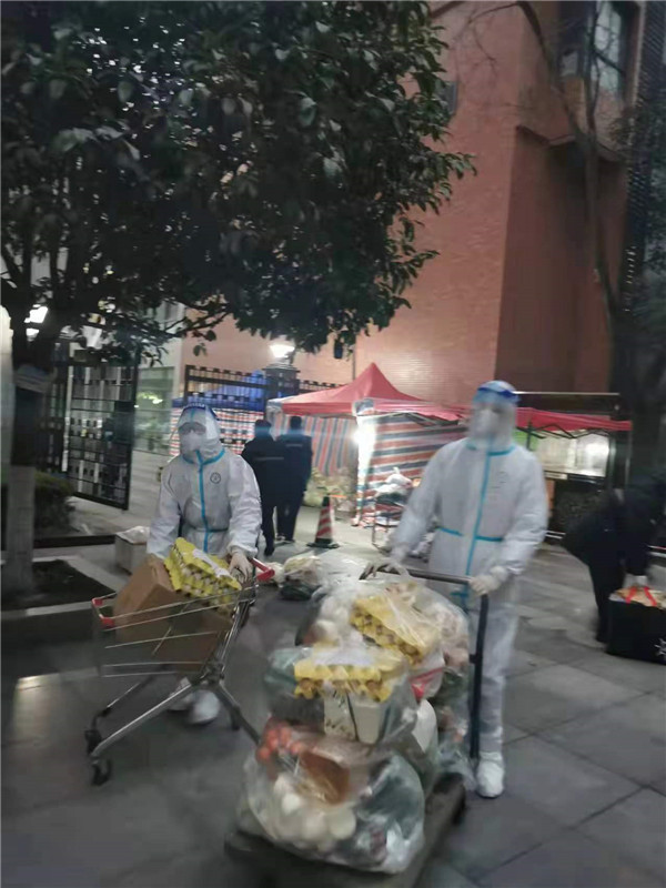 1641543440556285WSmg.jpg 陜西環(huán)保集團:響徹在戰(zhàn)“疫”前線的入黨誓詞 配圖3.jpg