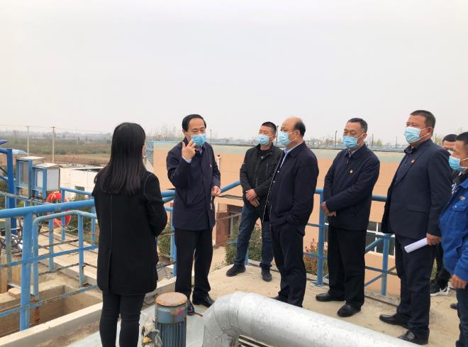 1668996435299027C8TE.jpg 大荔縣委書記由建新到水環境公司大荔縣經開區污水處理廠調研.jpg