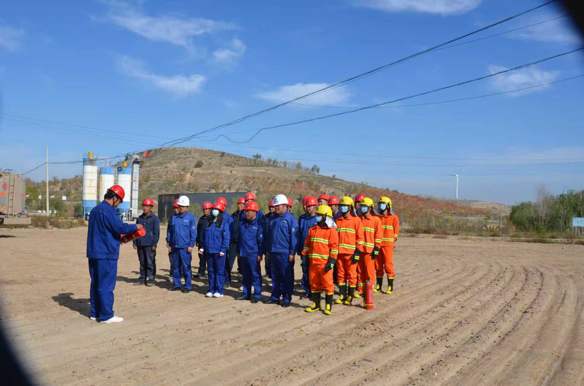 1763089163368539C3c4.jpg 油氣工程公司開展2025年消防宣傳月活動(dòng)-2.jpg